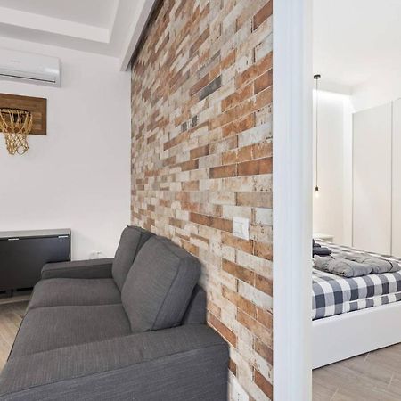 Appartamento Modern&new flat in Duomo area Milano Esterno foto