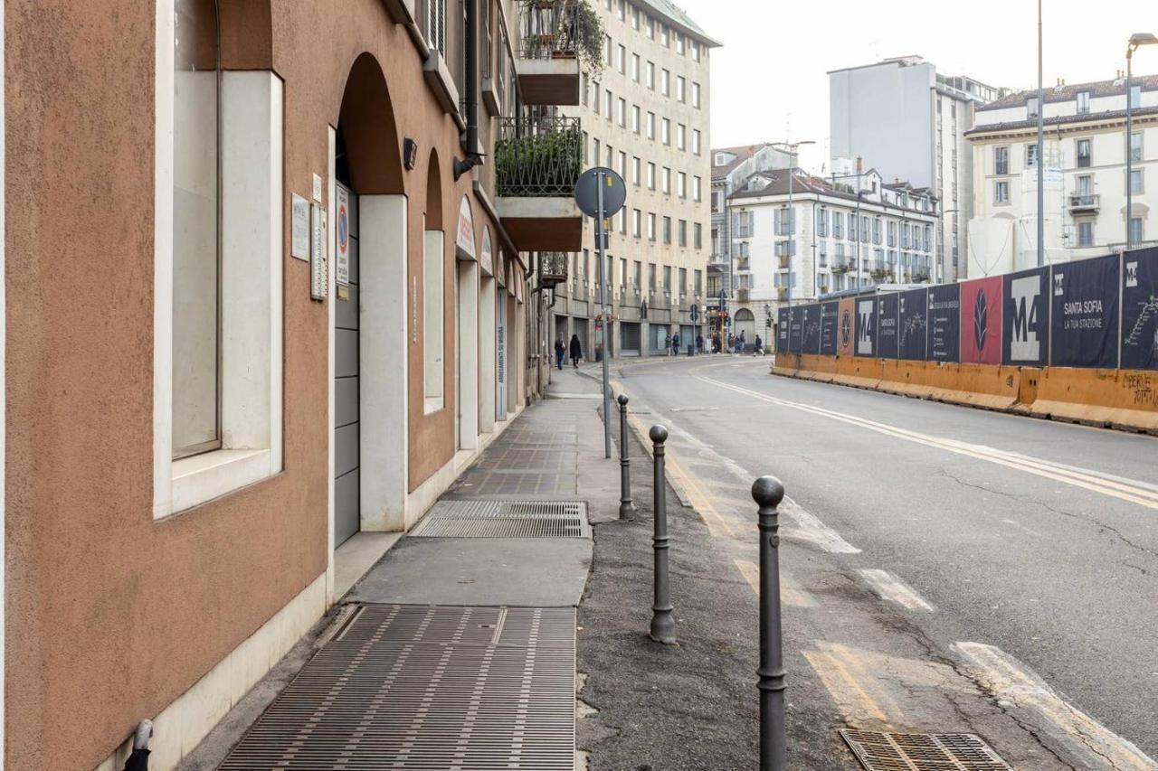 Appartamento Modern&new flat in Duomo area Milano Esterno foto